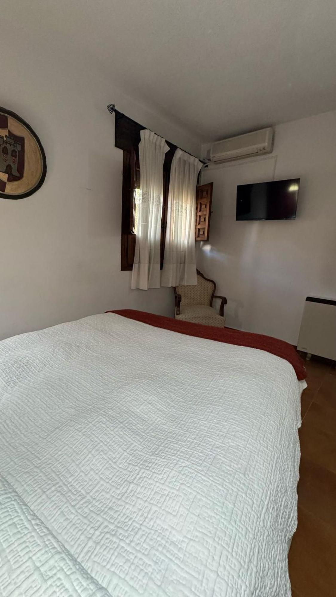 La Troje Oropesana Guest House ภายนอก รูปภาพ